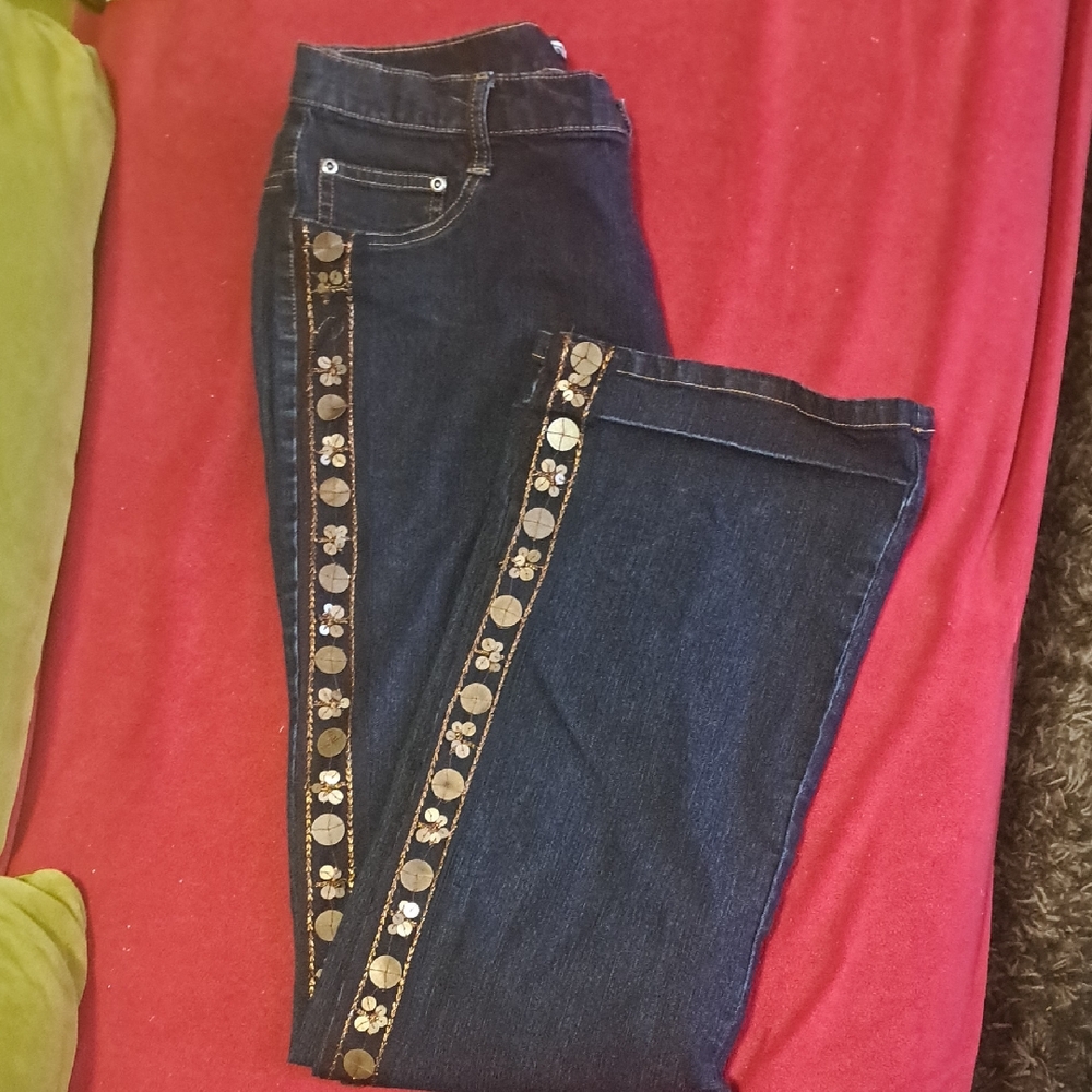 Elegant Women's Straight Leg Jeans with Gold Details